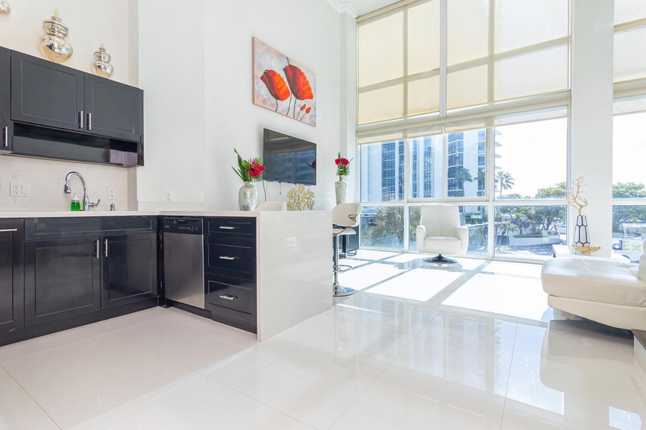 מיאמי ביץ' Girasole Suites מראה חיצוני תמונה